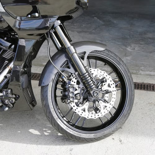 Arlen Ness 21 Zoll Pro Sport Front Fender – Carbon Fiber, Frontansicht
