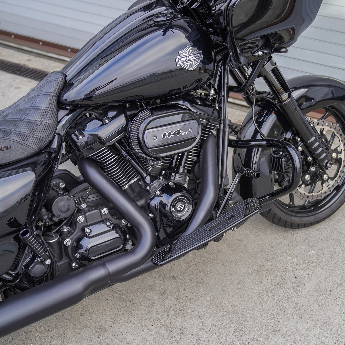 Arlen Ness Big Sucker 600-099 – Einbauansicht seitlich